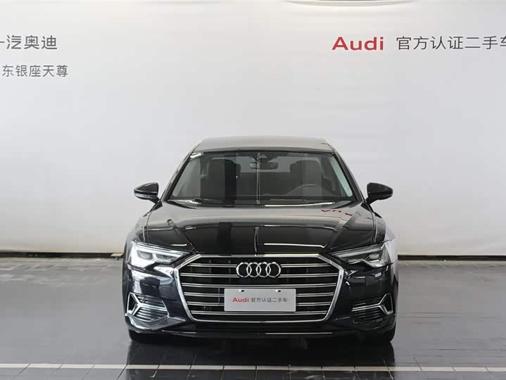 Фото 2 - Audi A6L