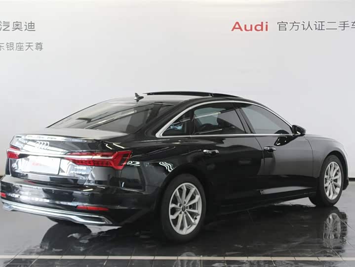 Фото 5 - Audi A6L