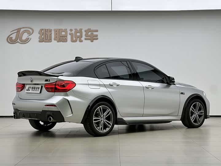 BMW 1 Series 2023 2023款 120i M运动版