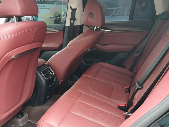 Фото 2 - BMW X3