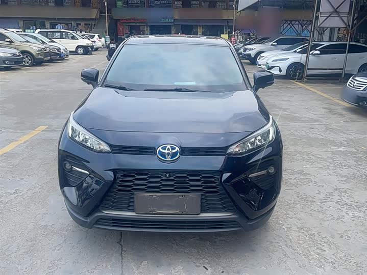 Фото 3 - Toyota Wildlander