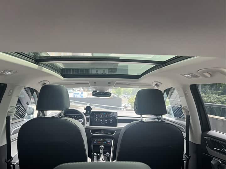 Volkswagen Tayron 2024 2024款 330TSI 两驱豪华Plus进阶版