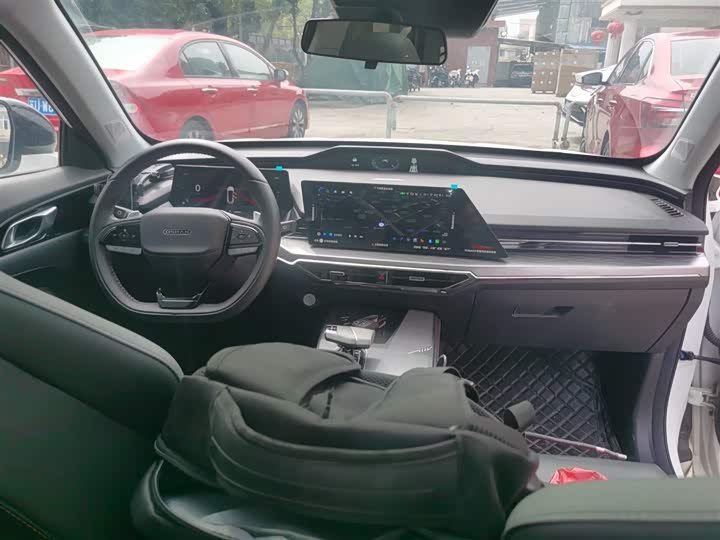 Changan Oshan Z6 2023 2023款 蓝鲸 1.5T DCT智领型城市版