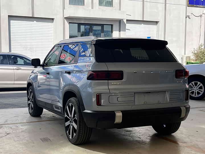 Geely Icon 2023 2023款 1.5TD 巧克力醇臻版