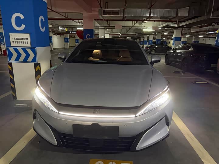 صورة 2 - BYD Han L
