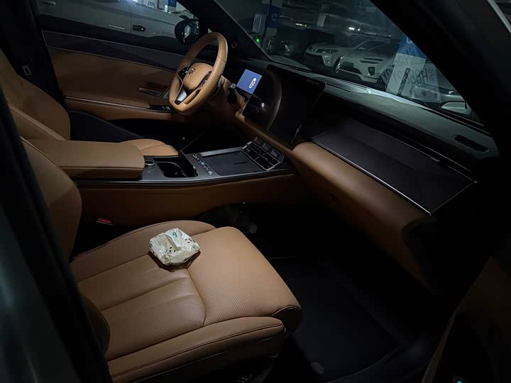 صورة 4 - BYD Han L