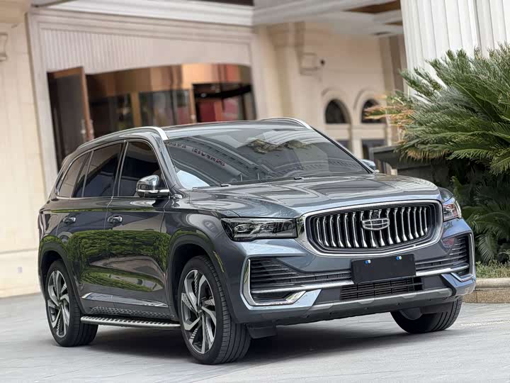 Фото 3 - Geely Monjaro