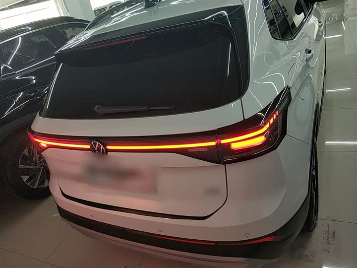 Volkswagen Tharu 2025 2025款 新锐 1.5L 锐意版