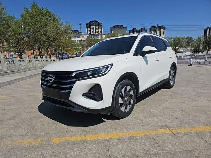 Zdjęcie 1 - GAC Trumpchi GS4