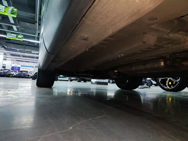Chery Tiggo 8L 2024 2024款 2.0T 两驱尊贵版 5座
