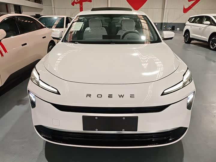 Roewe D6 2025 2025款 450km 尊享版