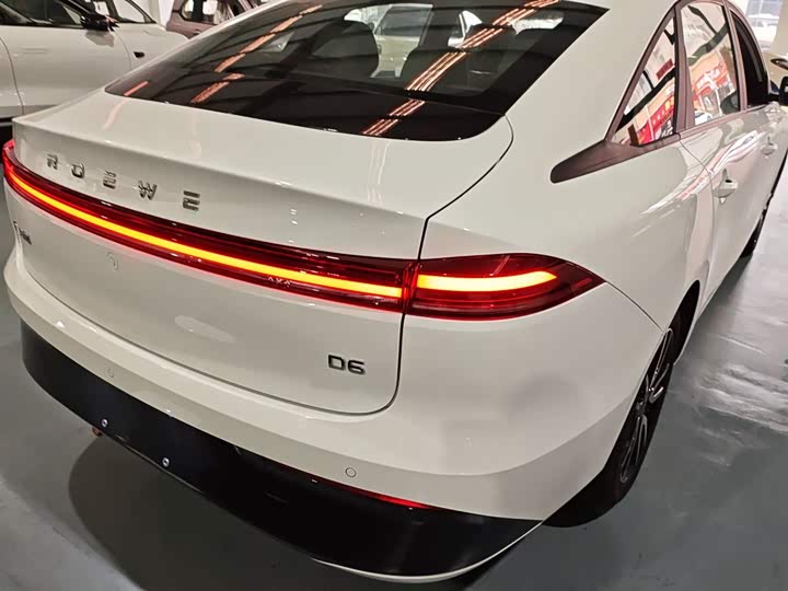 Roewe D6 2025 2025款 450km 尊享版