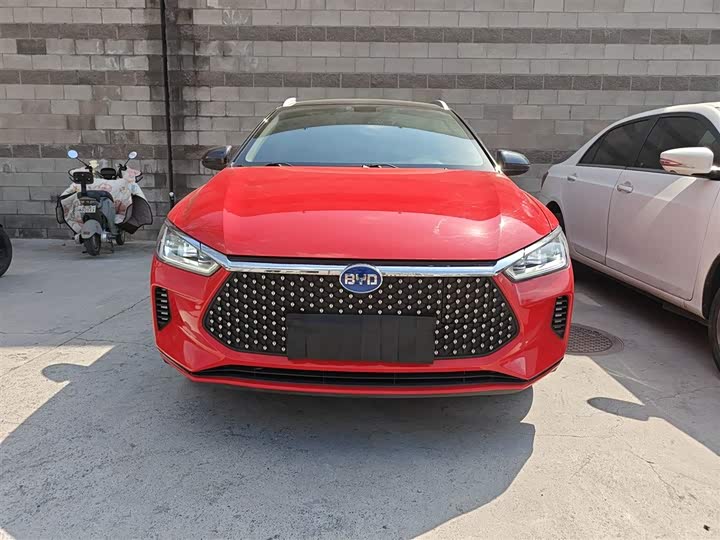 BYD E2 2021 2021款 尊贵型