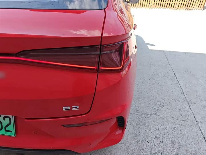 BYD E2 2021 2021款 尊贵型