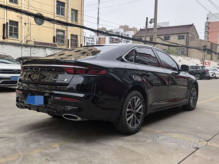 Photo 4 - Geely Preface