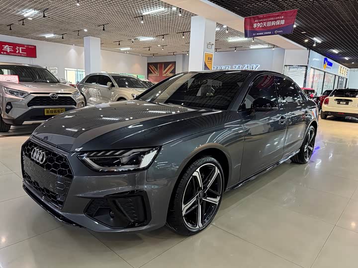 Zdjęcie 1 - Audi A4L