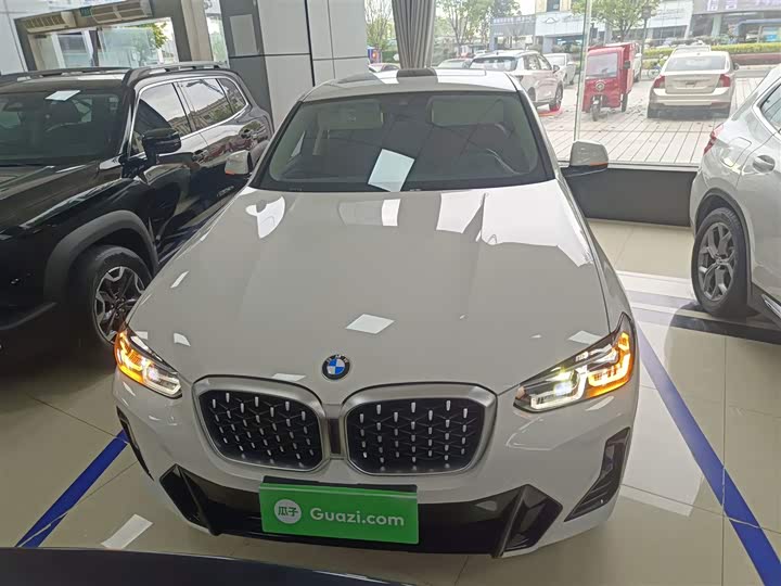 BMW X4 2022 2022款 xDrive 25i M运动套装