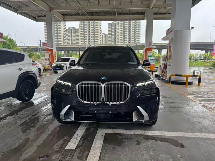 BMW X7 2024 2024款 xDrive40i 领先型豪华套装