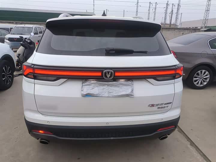 Changan CS35 Plus 2021 2021款 改款 蓝鲸NE 1.4T DCT豪华型