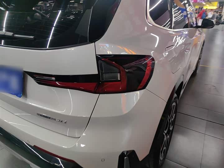 Zdjęcie 8 - BMW X1