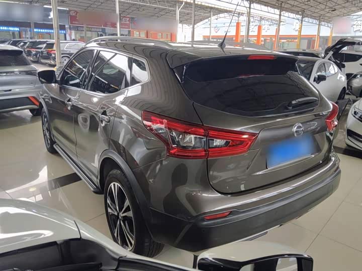 Zdjęcie 5 - Nissan Qashqai