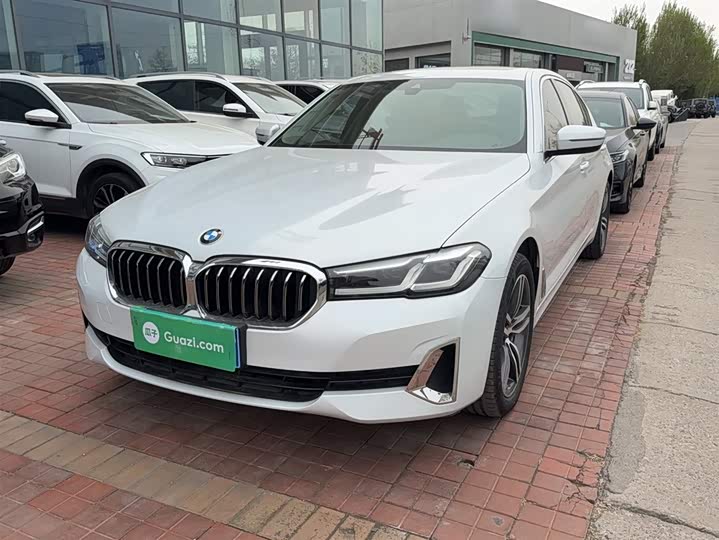 Фото 1 - BMW 5 Series