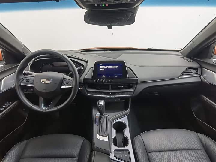 2023 Cadillac CT4