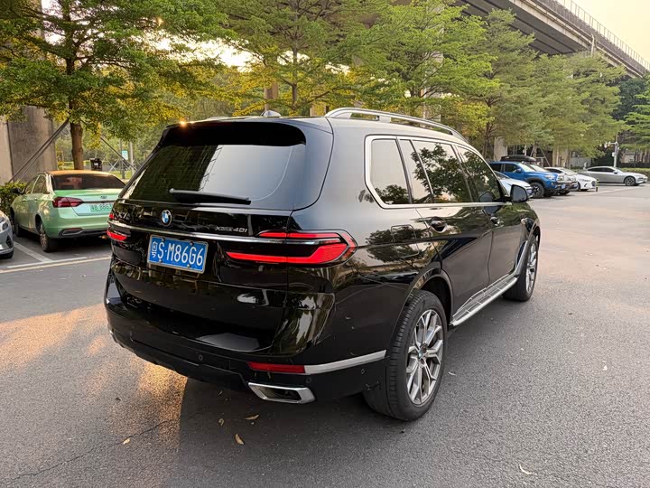 BMW X7 2023 2023款 xDrive40i 领先型豪华套装