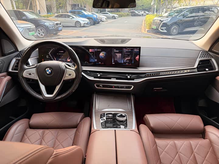 BMW X7 2023 2023款 xDrive40i 领先型豪华套装
