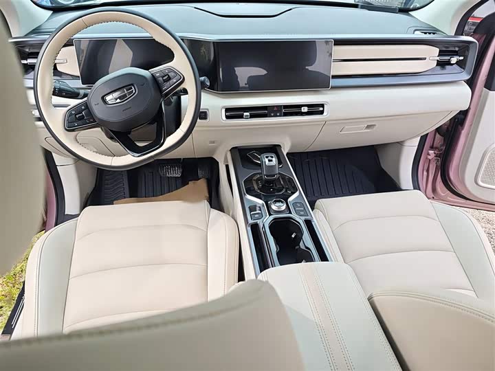 Geely Icon 2023 2023款 1.5TD 巧克力醇巧版