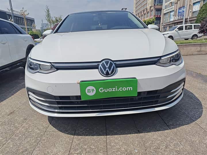 Фото 3 - Volkswagen Golf