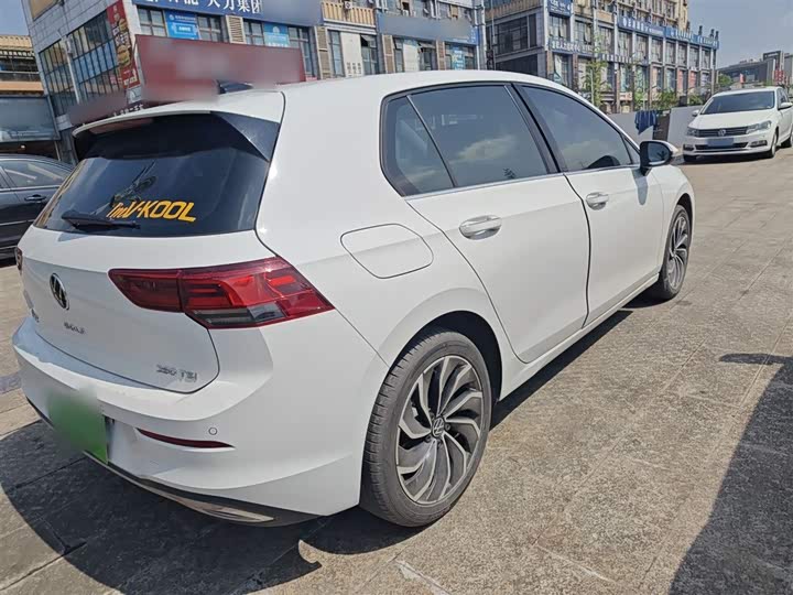 Фото 7 - Volkswagen Golf
