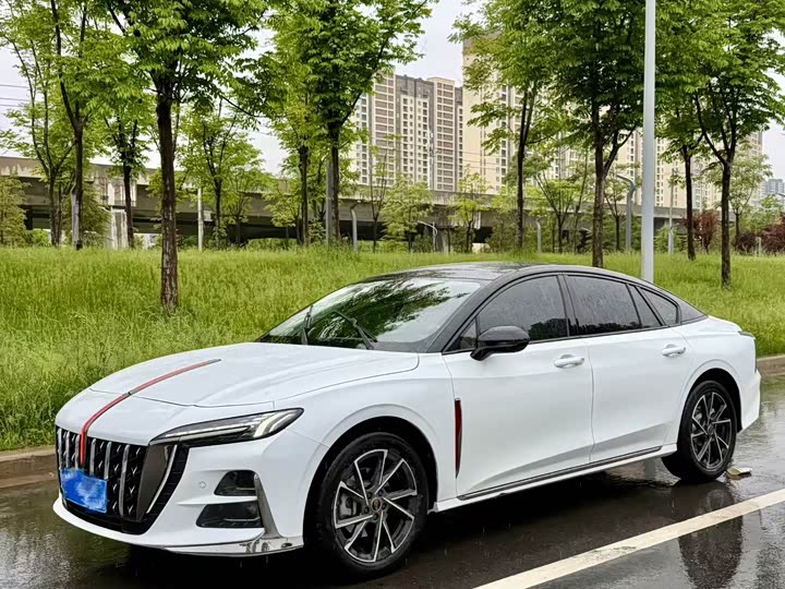 2025 Hongqi H6