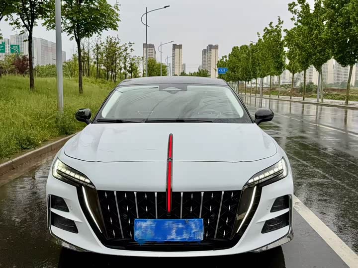 2025 Hongqi H6
