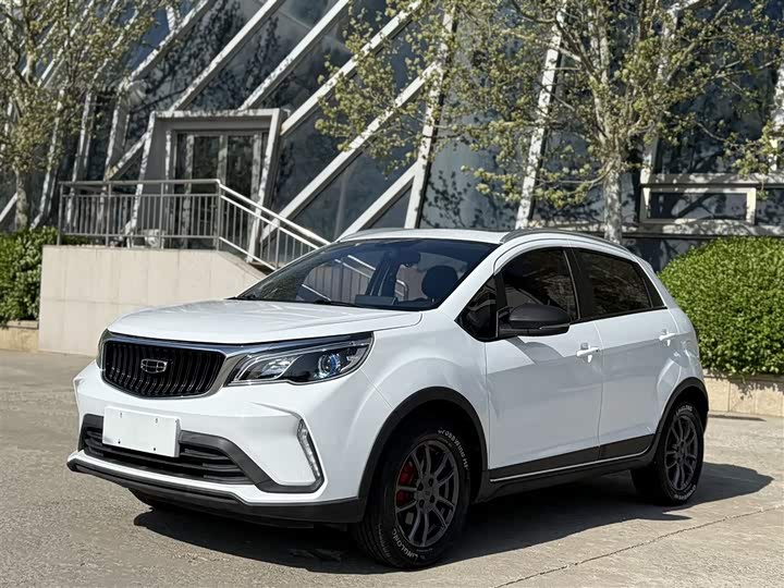 Фото 2 - Geely Vision X3