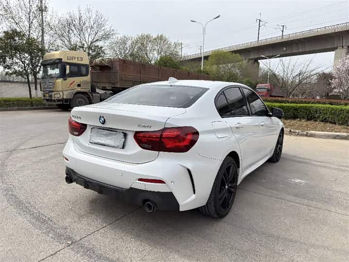 BMW 1 Series 2023 2023款 125i M运动曜夜版