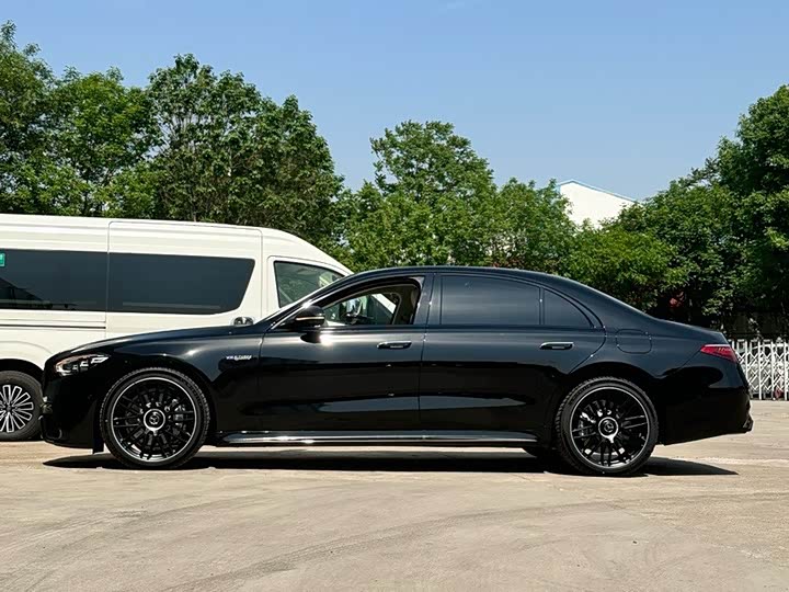 2024 Mercedes-Benz S-Class AMG Hybrid
