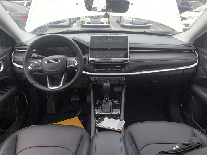 Jeep Compass 2021 2021款 220T 自动精英版