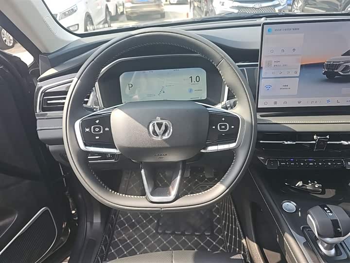 Changan CS75 2026 2026款 PRO 1.5T DCT 尊享型 7座