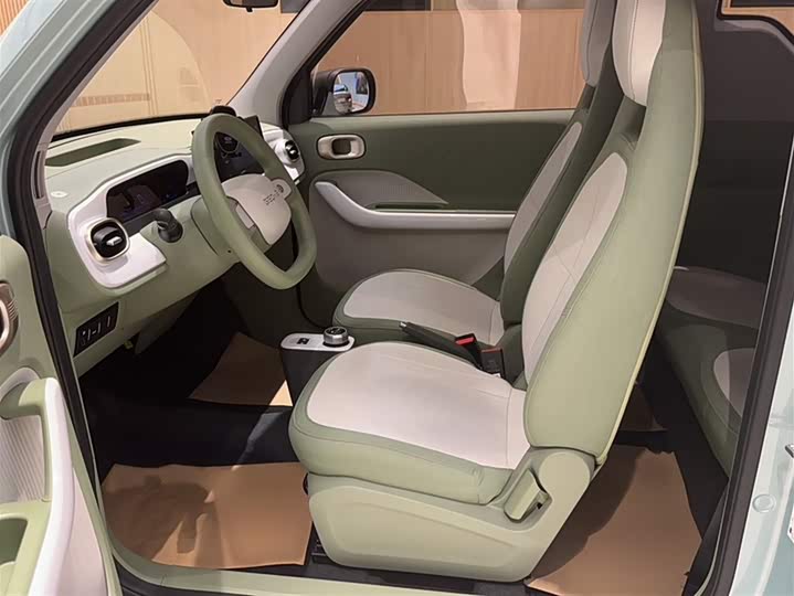 Geely Galaxy Panda Mini 2025 2025款 熊猫mini 210km 元气熊