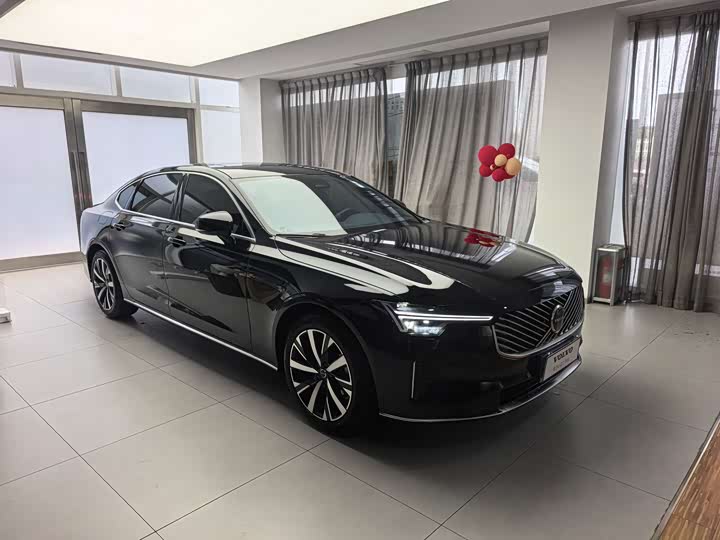 Volvo S90 2026 2026款 B5 智逸豪华版
