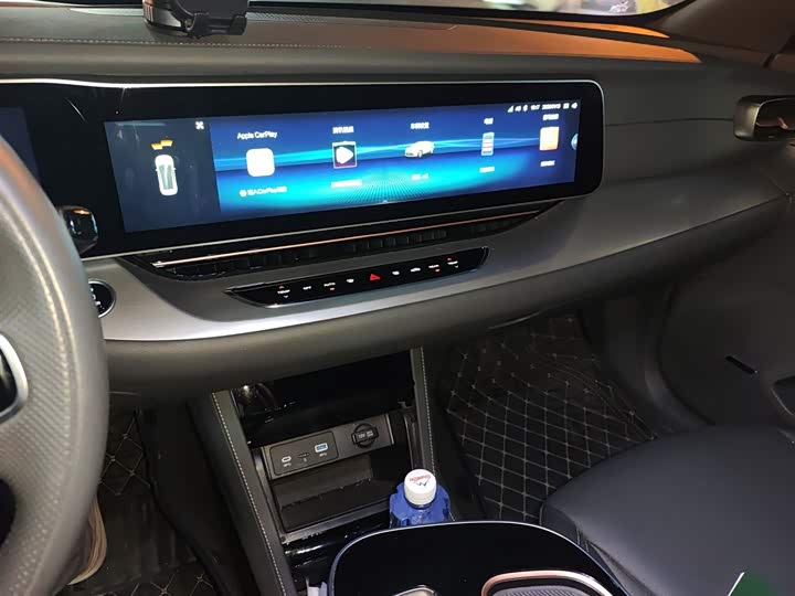 BAIC Arcfox Alpha S 2023 2023款 525 森林版 175kW