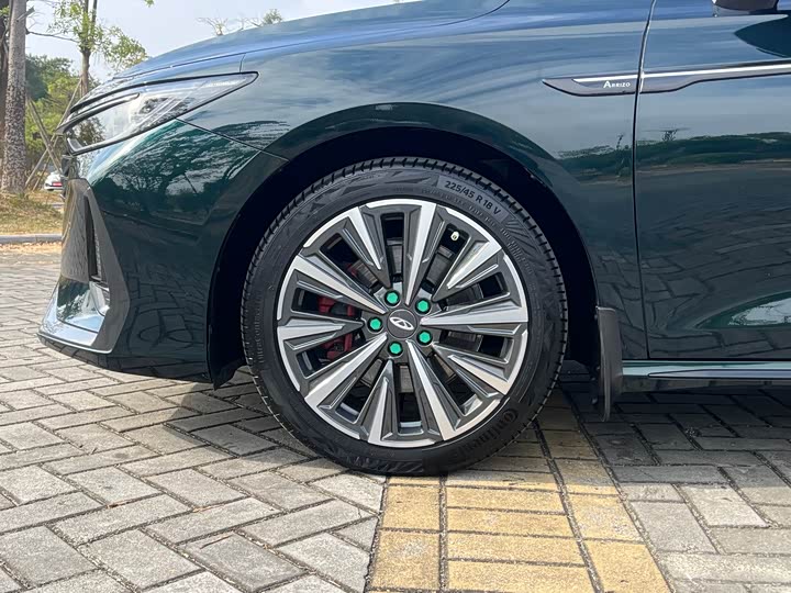 Фото 10 - Chery Arrizo 8