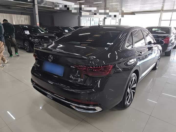 Фото 6 - Volkswagen Sagitar L