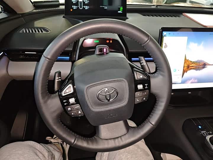 Toyota bZ5 2025 2025款 550 PRO智行版