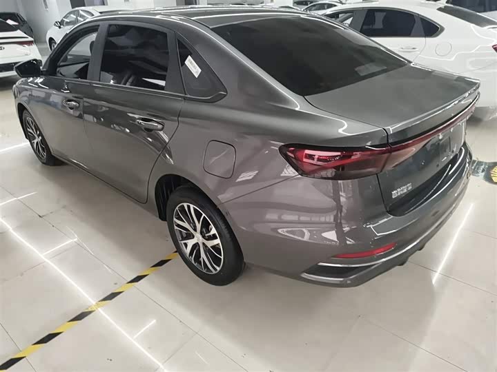 2026 Geely Emgrand