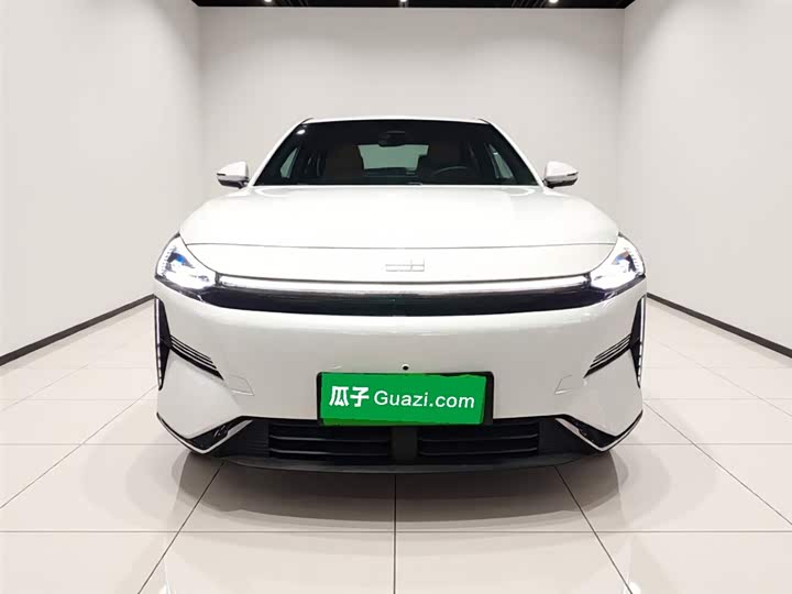 Фото 3 - Geely Galaxy L6