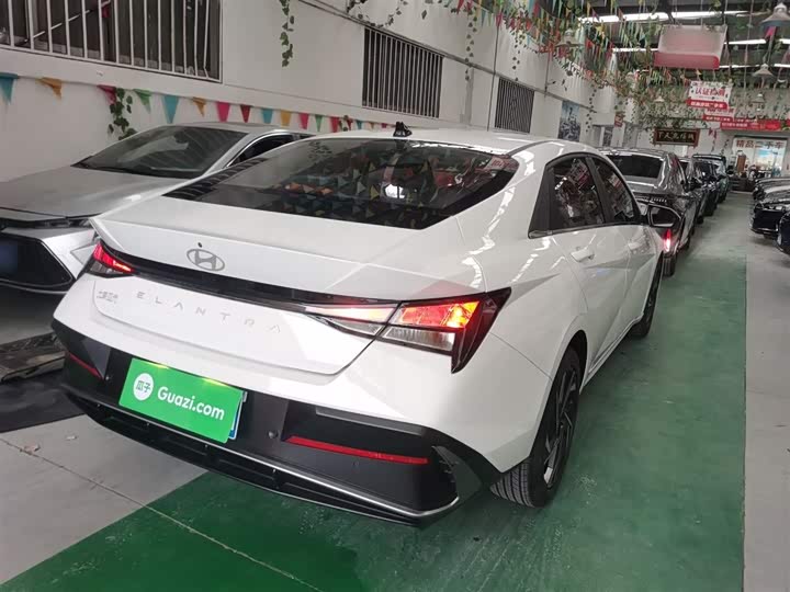 صورة 7 - Hyundai Elantra N line