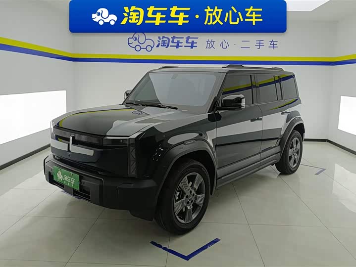 Фото 1 - Chery iCar 03
