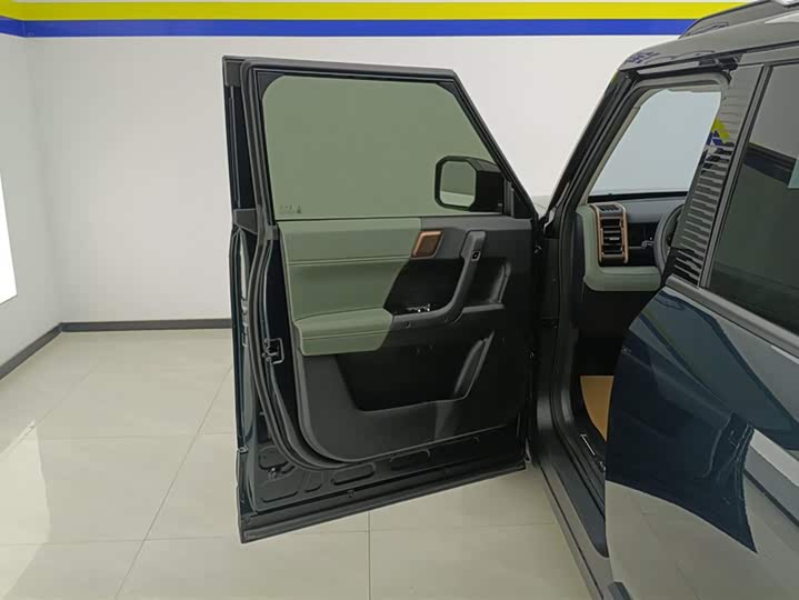 Фото 7 - Chery iCar 03